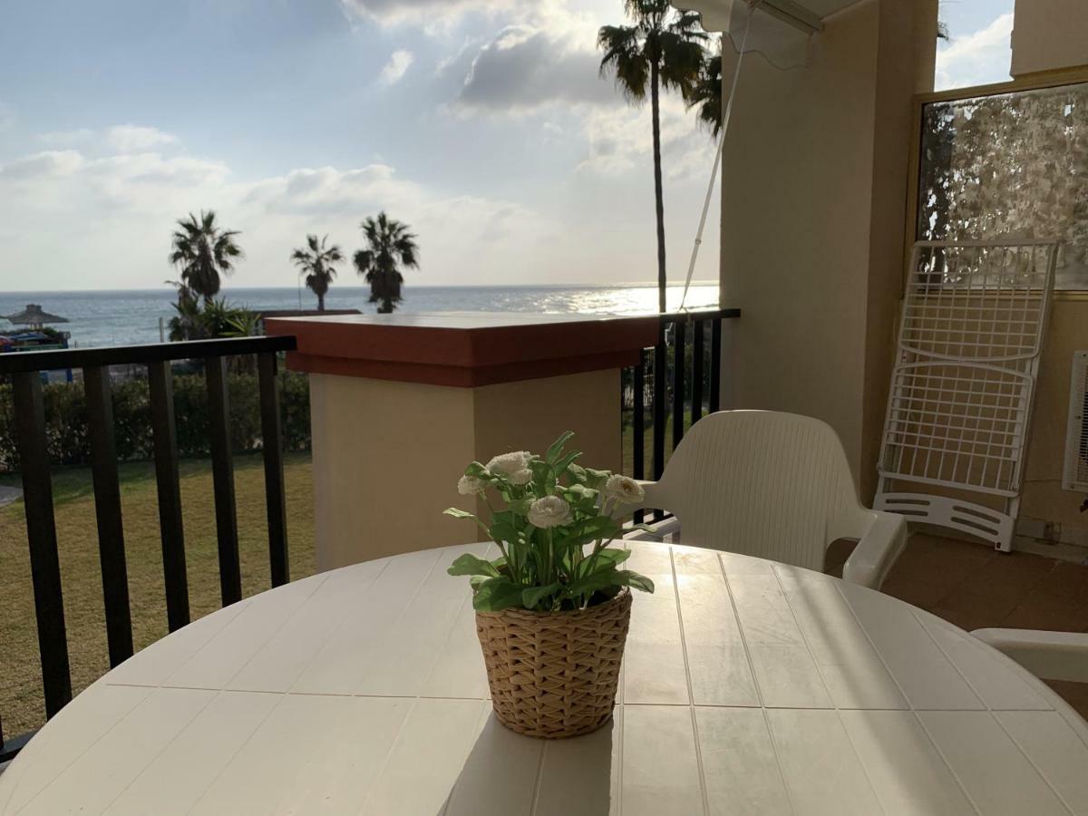 Estudio Primera Linea 50 Mtrs Playa. Fibra 600Mb Marbella Kültér fotó